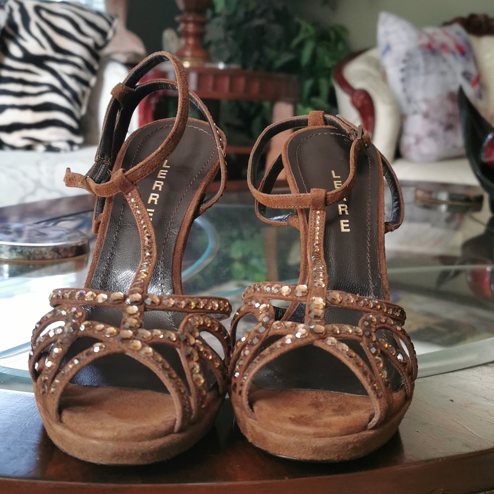 Lerre suede sandals